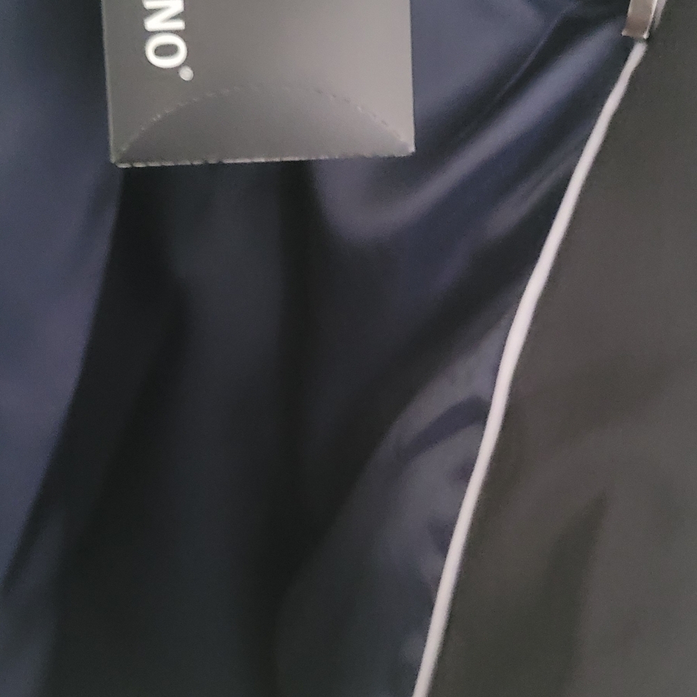 Murano  Jacket - Picture 7 of 16